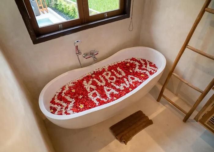 Kubu Rawa Villa *